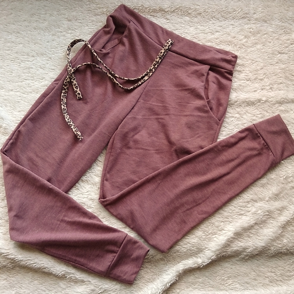 Dusty Rose XS Joggers style slim sweatpants lounge wear by 7th Ray